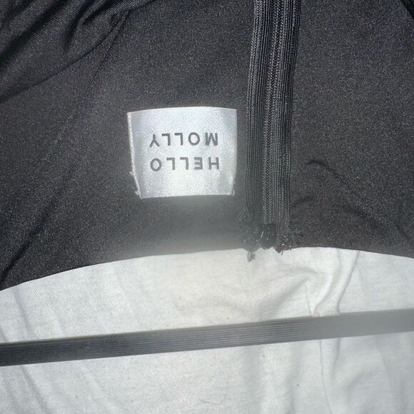 Hello Molly Keeping Secrets From Me Black Dress - Picture 9 of 9